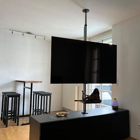 Loft Mit Kingsize Wasserbett Graz Exterior photo